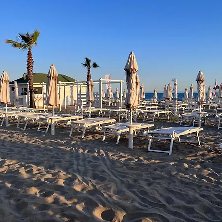 La Rosetta Отель 2*