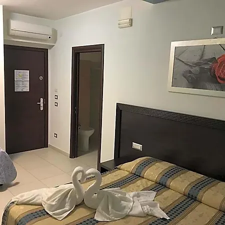 La Rosetta Hotel 2*