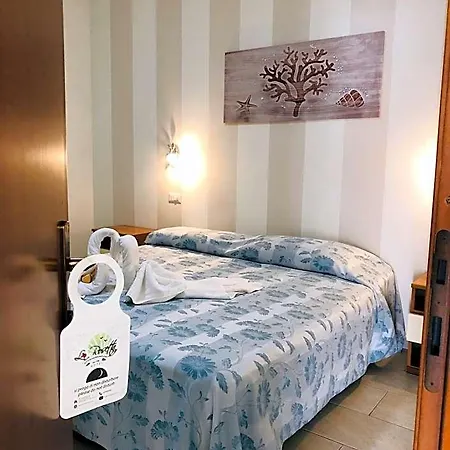 Hotel La Rosetta 2*